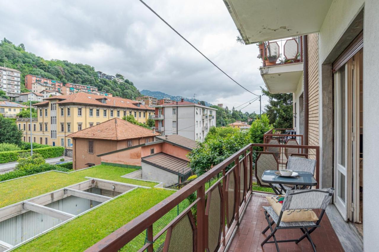 Lovely & Quiet Apartment - With Balcony & Parking Como Exteriör bild